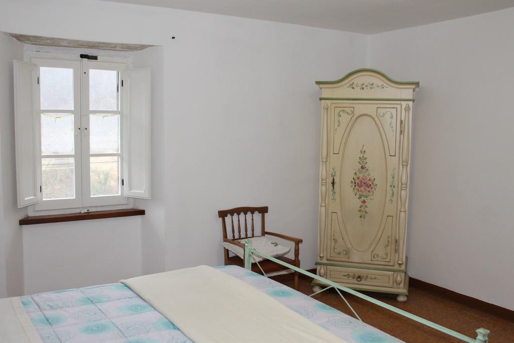 B&B Il Poggetto Serra SantʼAbbondio Стая снимка